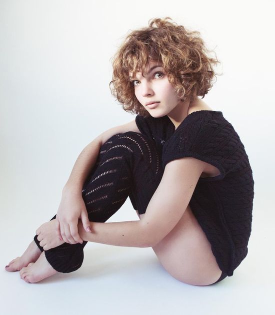 chris hobbick add photo camren bicondova sexy