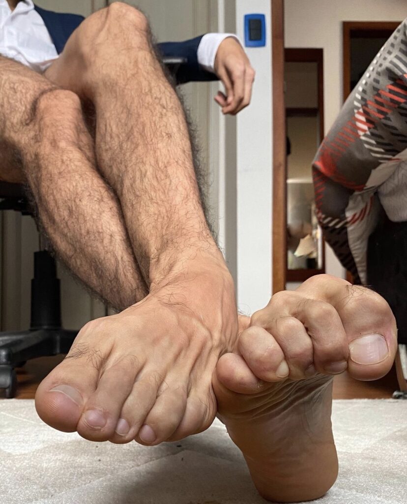 alon swisa recommends porn hairy legs pic