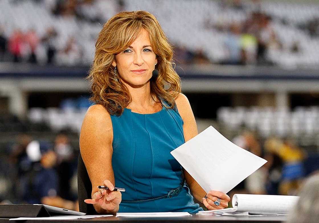 bettie yancy share hot suzy kolber photos