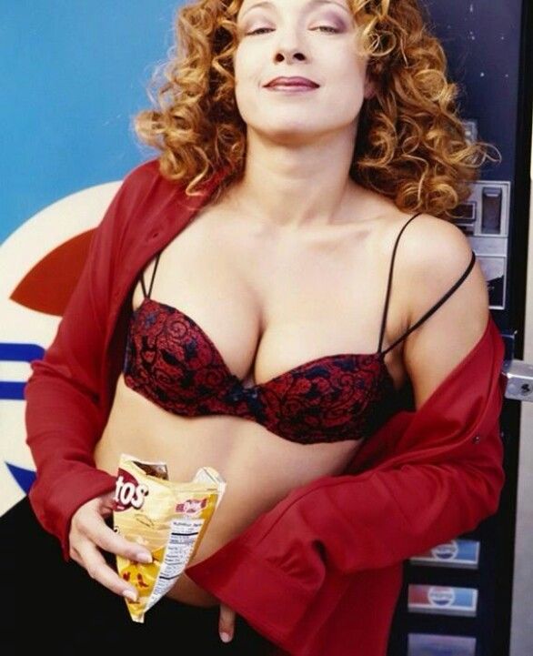 alex kingston sexy