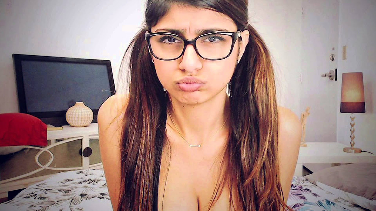 ali mahbouba recommends mia khalifa sexy video pic