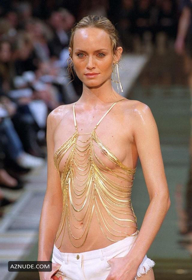 alicia ryman recommends amber valletta nude pic