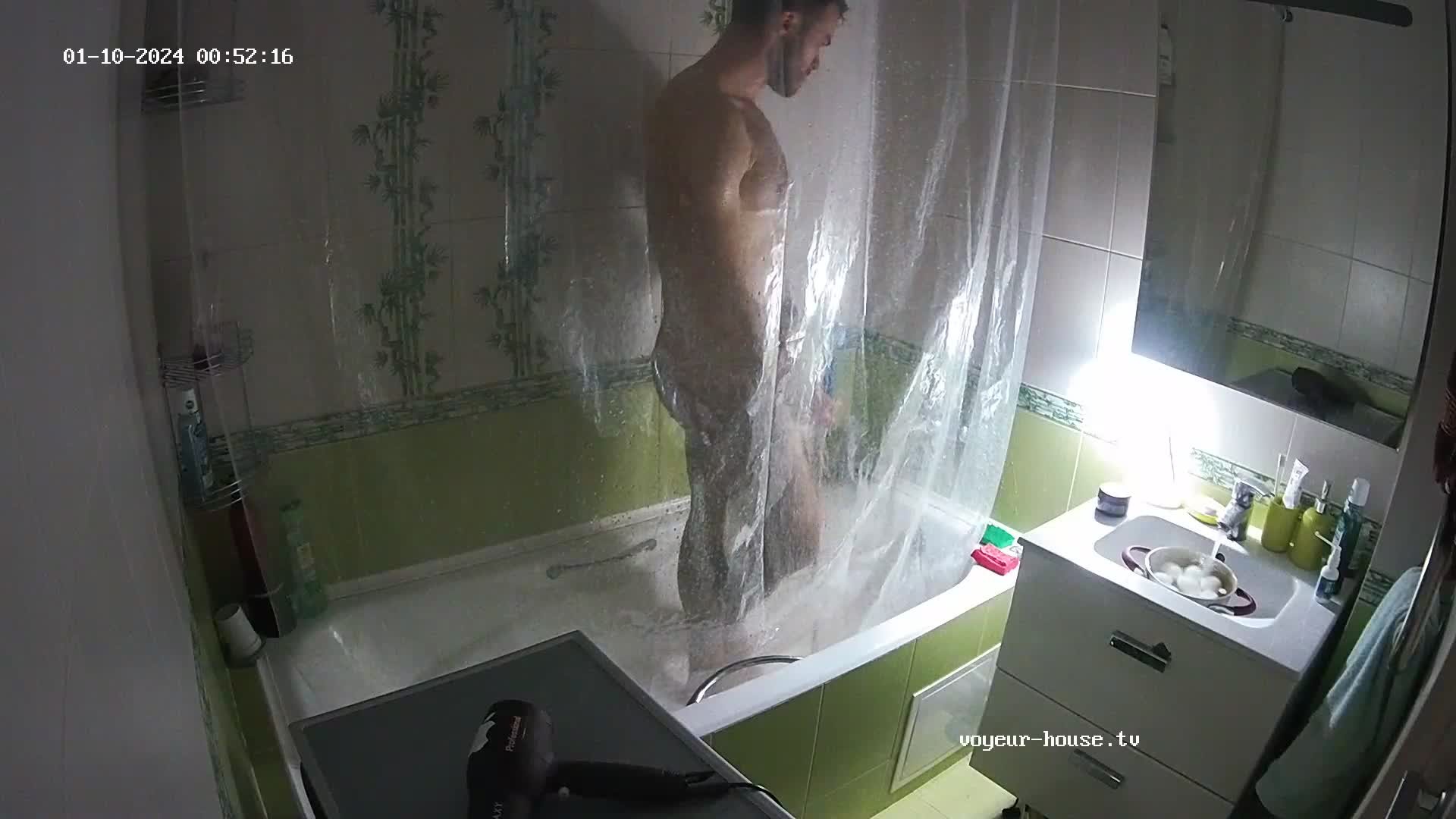 clyde akers recommends shower cam videos pic