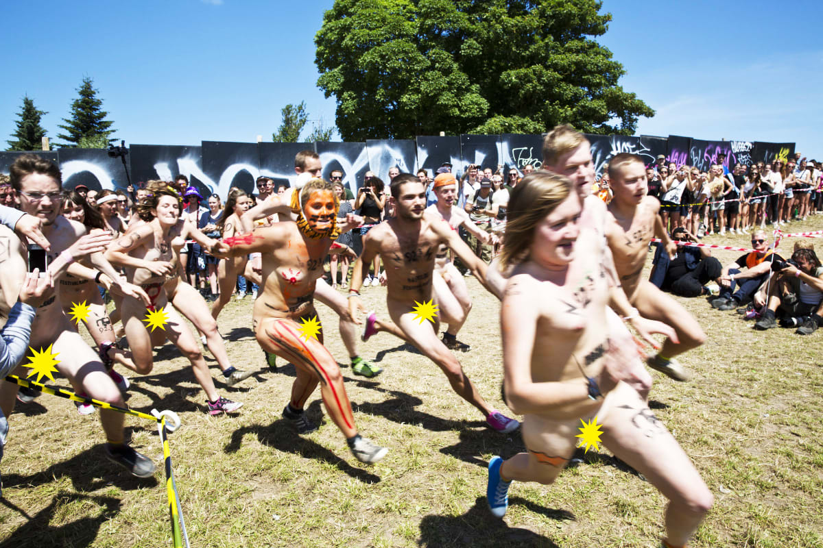 brigitte petrie recommends roskilde nude festival pic