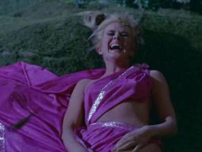 annemarie sykes recommends Leslie Parrish Naked