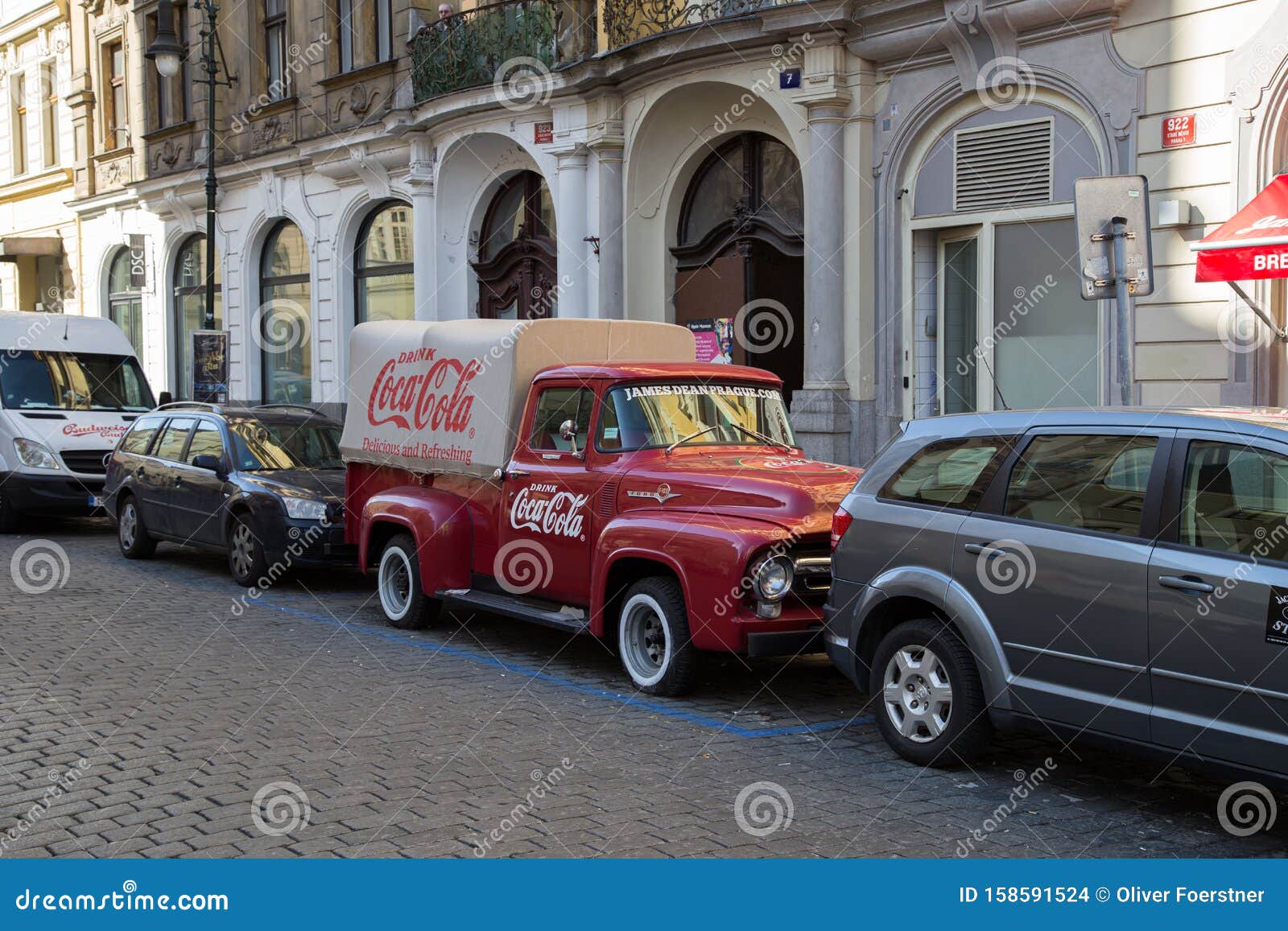 darcy lefevre share czech street pickup photos