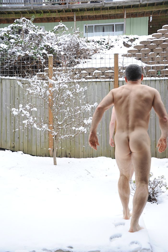 amy lynn beck share naked guys in the snow photos