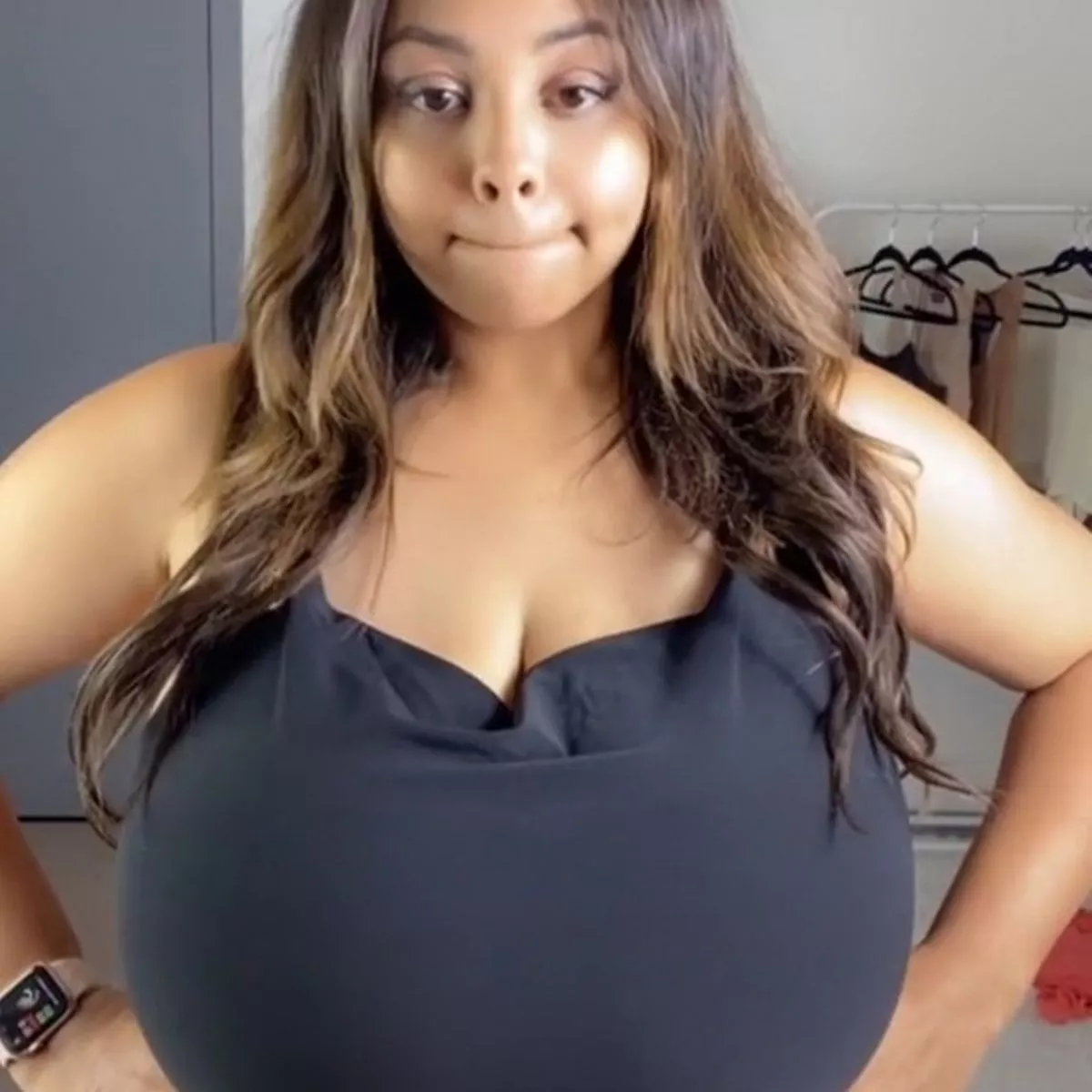 bouncing tits ebony