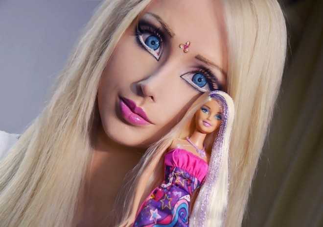 Laney Barbie gefickt pornorgan