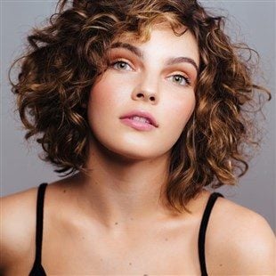 charlotte errington recommends camren bicondova nude pic