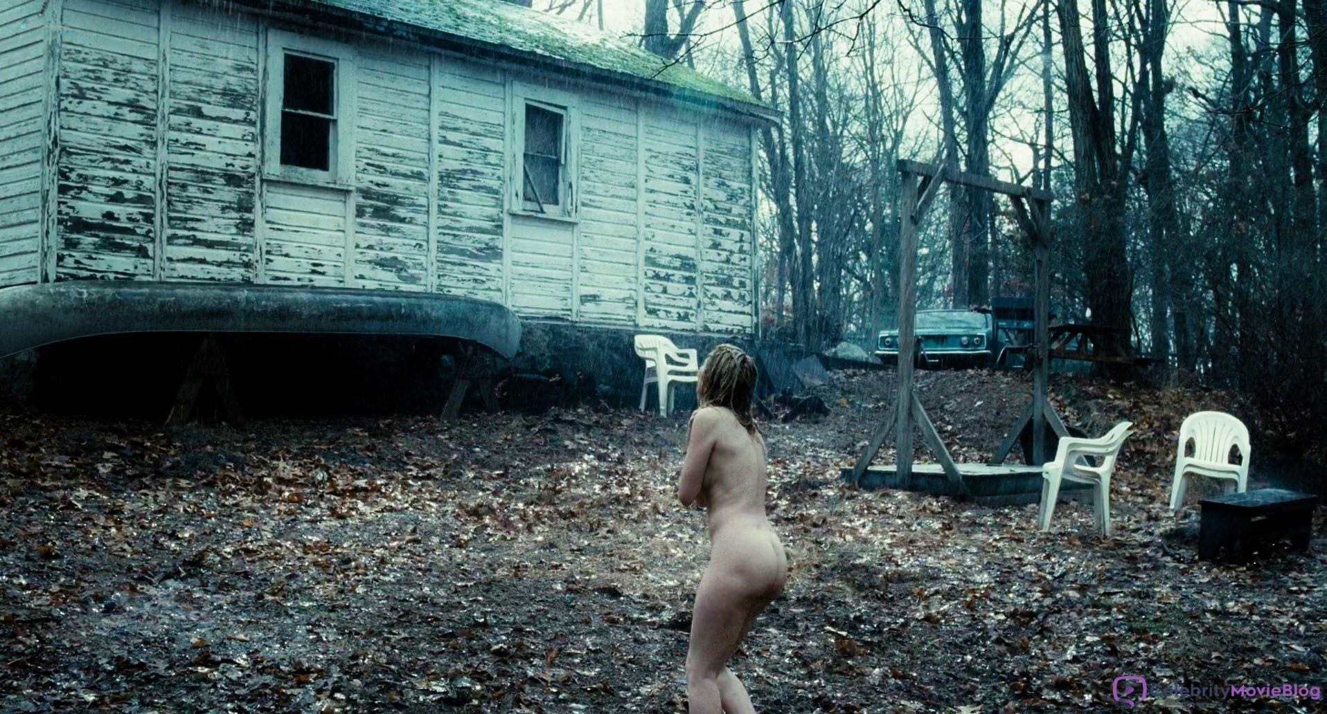 Haley Bennett Butt to beds