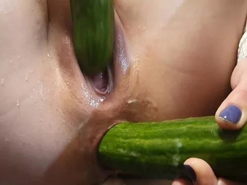 dale phelps share cucumber in pussy photos