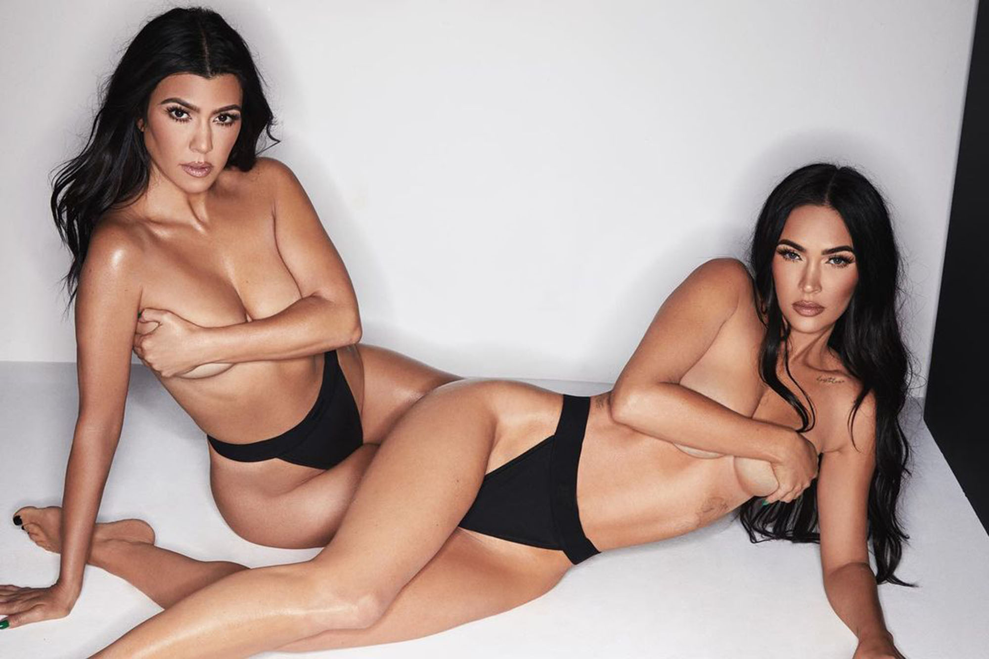 ashton cain add the kardashians nudes photo