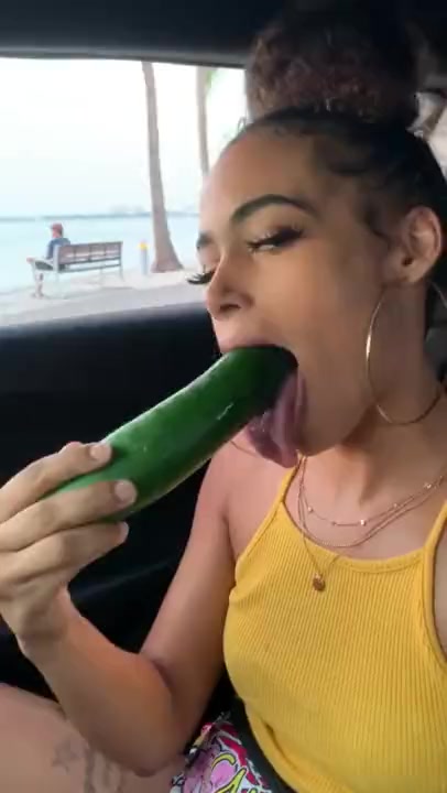 anthea reynolds share deep throat cucumber photos