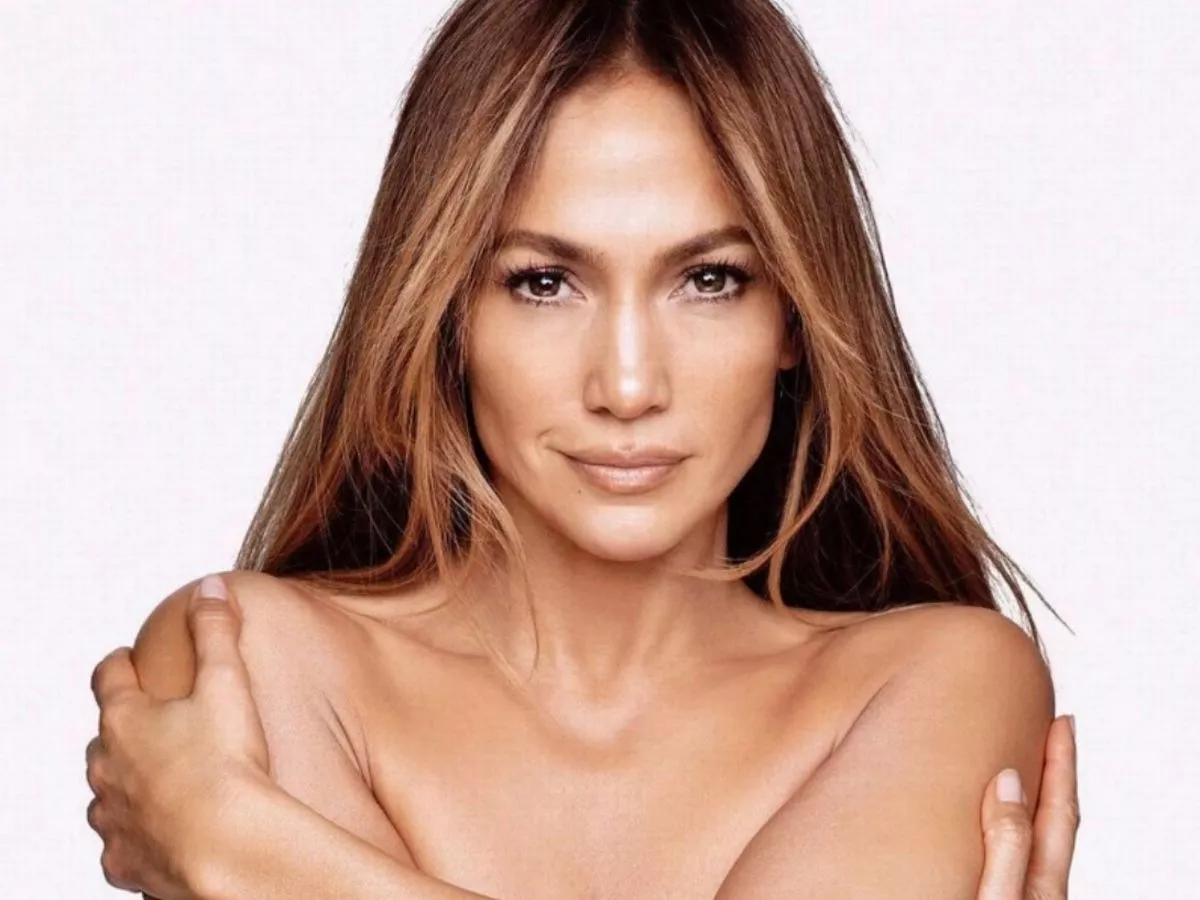 christopher l carey recommends Nude Jennifer Lopez Pics