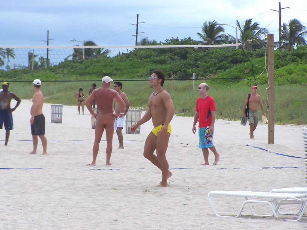 bill bowe recommends Haulover Beach Nudes