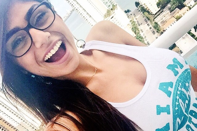 chun wai leung share mia khalifa mouth photos