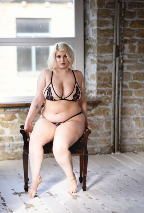 diamond princess smith share tall curvy porn photos