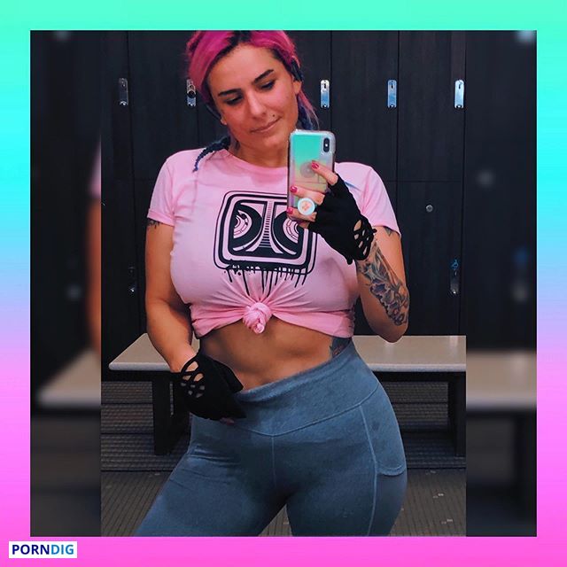 ani pogosyan share zombiunicorn nude photos